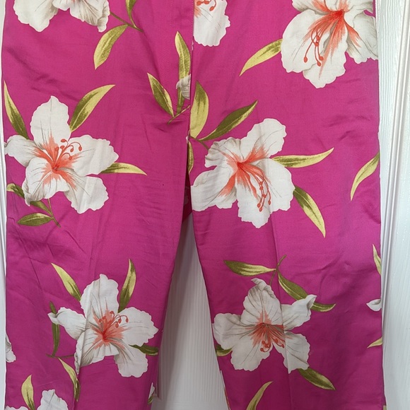 3 for $10 Lauren Ralph Lauren Tropical Style Ladies Capris size 12 - Picture 4 of 12